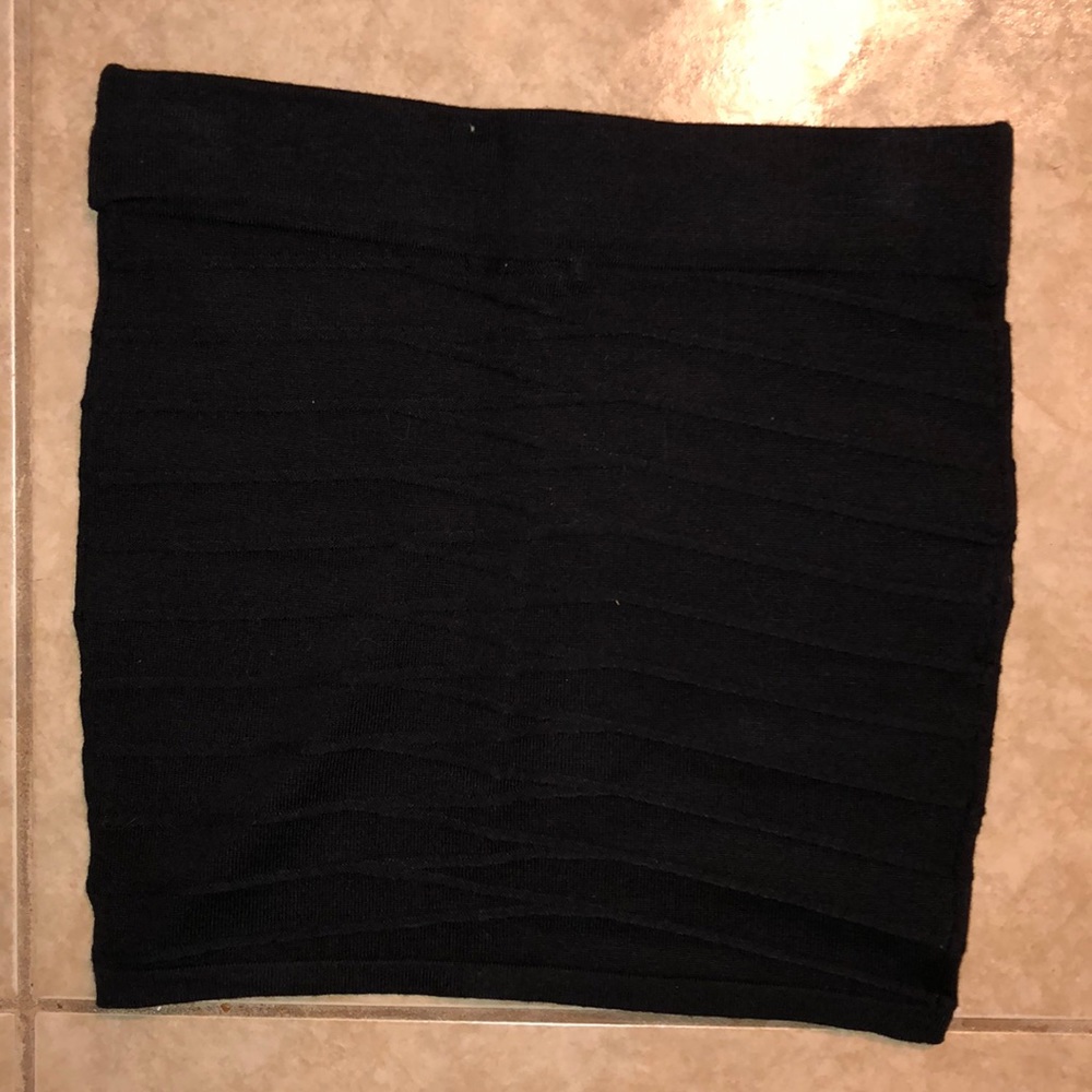Knit Black Textured Skirt